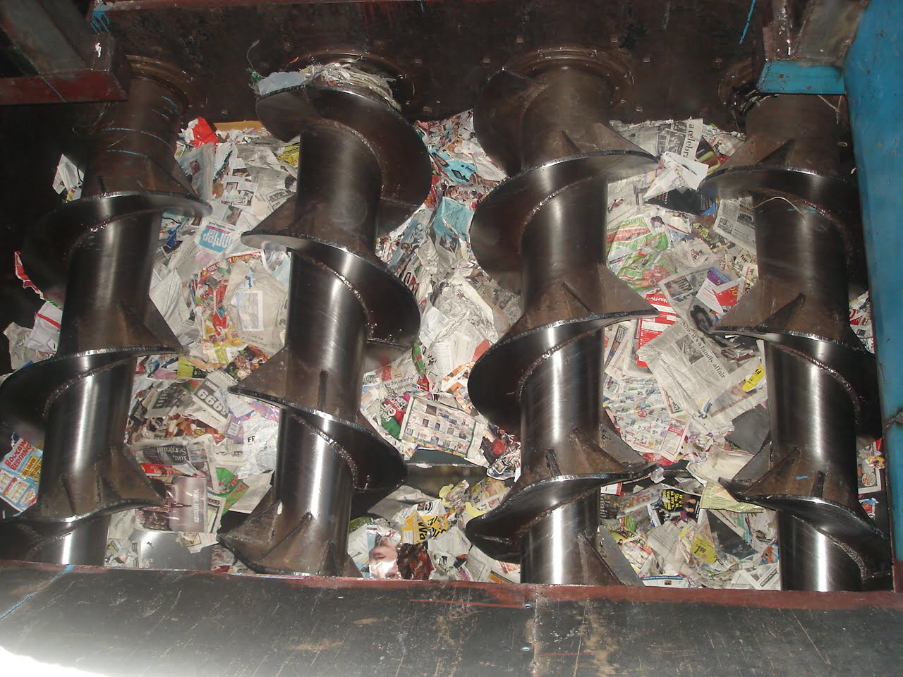 FMW Bale Breaker for breaking wastepaper bales